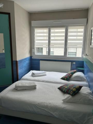 Hote De La Plage Dunkirk Bagian luar foto