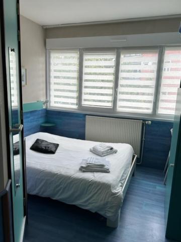 Hote De La Plage Dunkirk Bagian luar foto